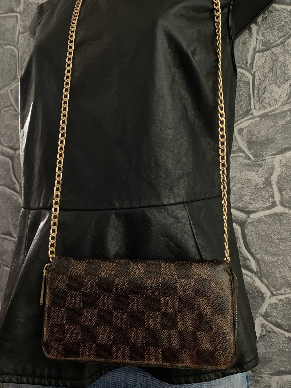 Authentic Rare Louis Vuitton Vintage Damier Zippy Wallet - Picture 1 of 16